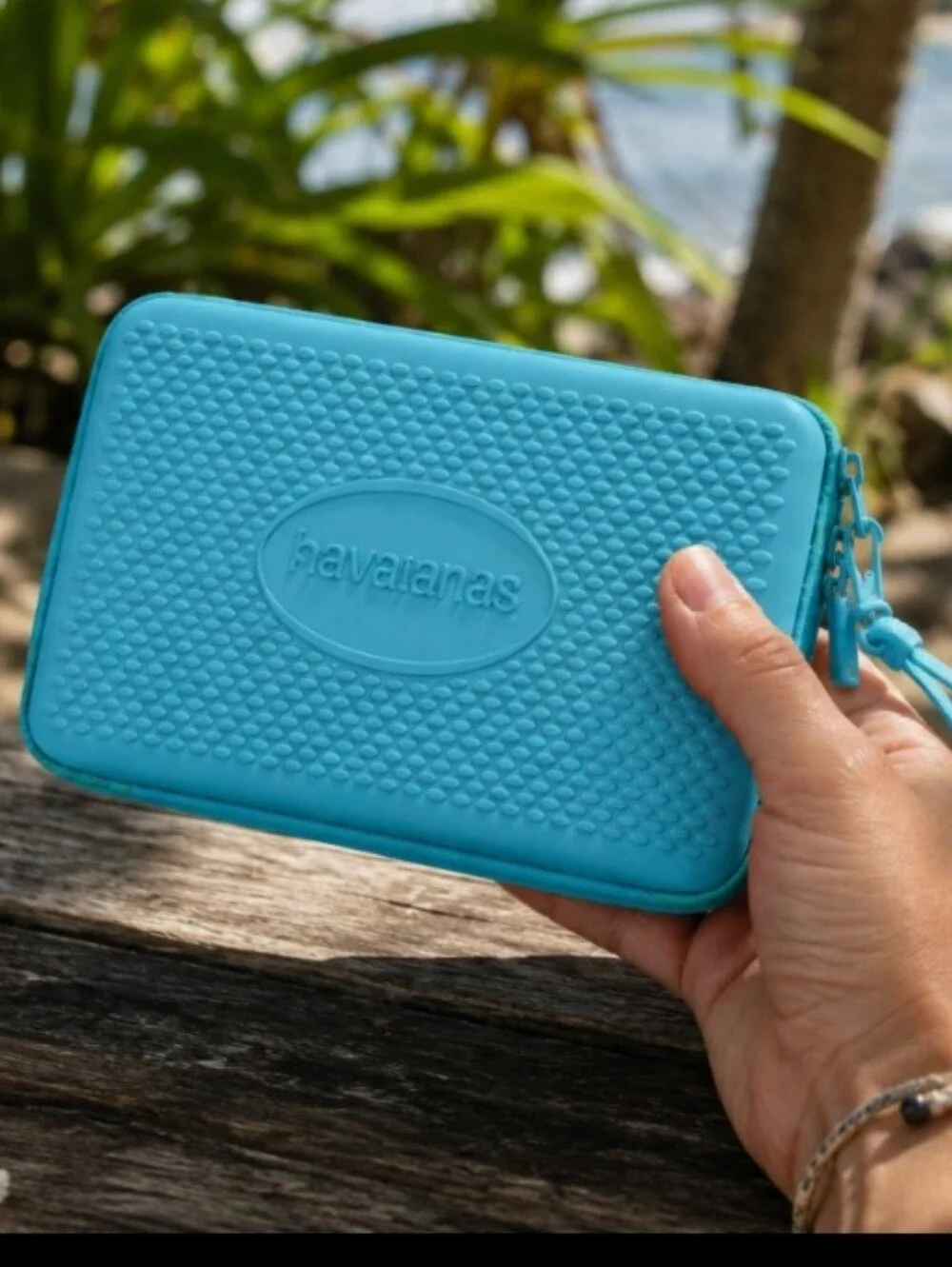 Havaianas Turquoise Zip‎ Travel Pouch / Wristlet Case